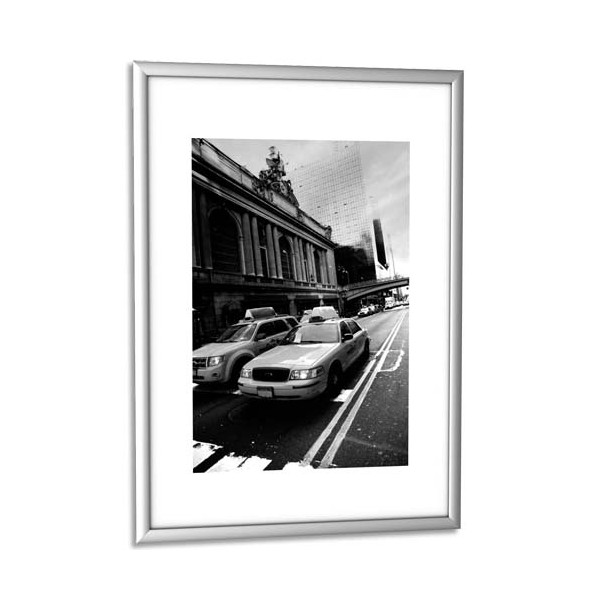 PAPERFLOW Cadre photo contour aluminium coloris argent, plaque en plexiglas. Format 21 x 30 cm